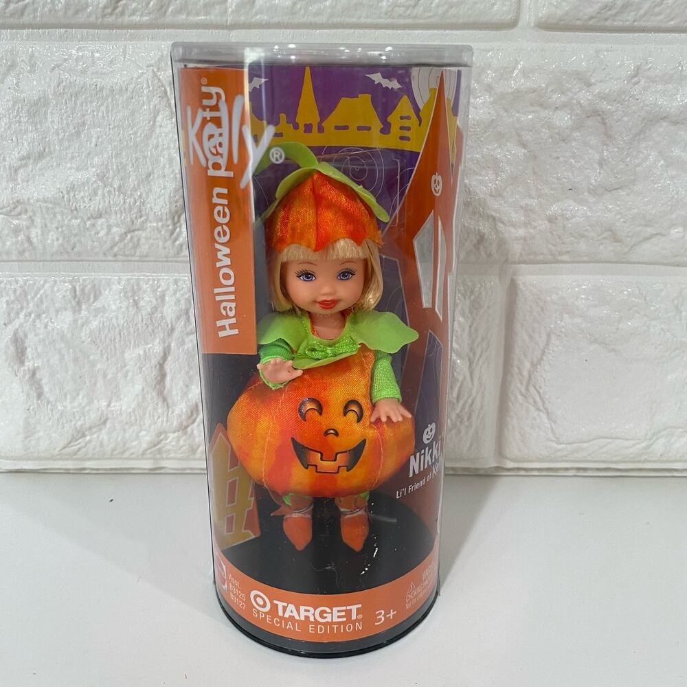Kelly Club Nikki Pumpkin Halloween Party Target Special Edition Vintage Barbie
